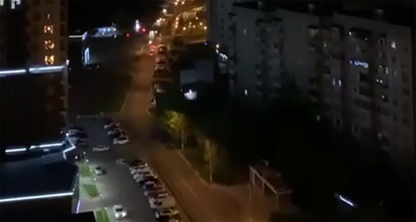 У центрі Бєлгорода знову "хлопало": епічне відео У центрі Бєлгорода знову "хлопало": епічне відео