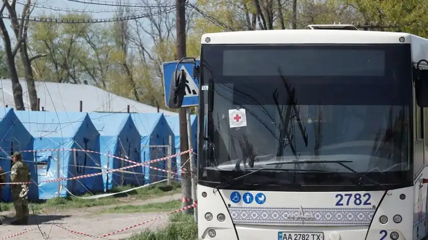 Мариупольцы ждут в Бердянске эвакуацию, но россияне срывают ее, – Бойченко