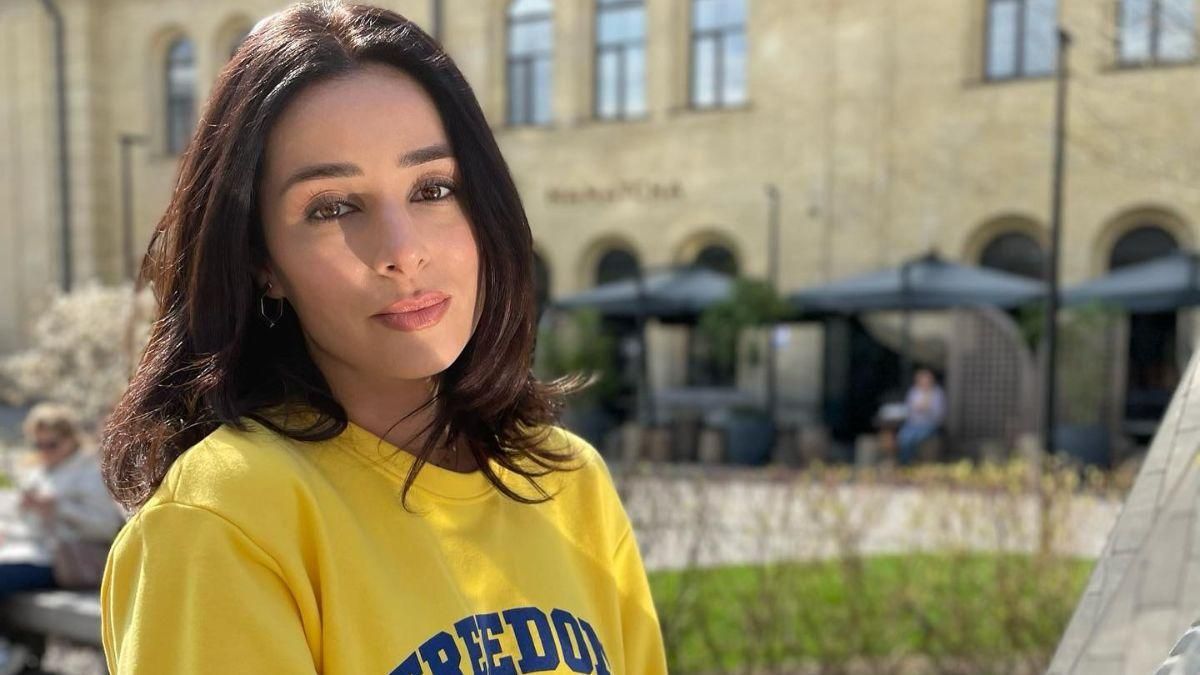 Злату Огневич снова преследуют: "Он был в жилом комплексе, где я живу"