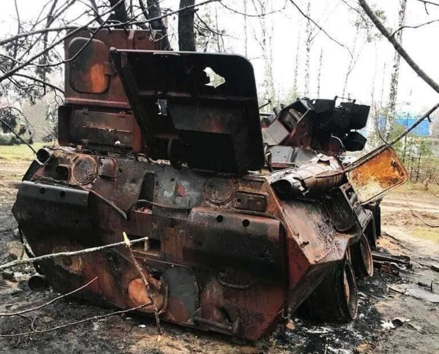 На Юге ВСУ за сутки уничтожили полсотни врагов, много военной техники и 7 складов На Юге ВСУ за сутки уничтожили полсотни врагов, много военной техники и 7 складов