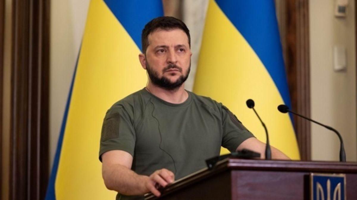 Усі злочини матимуть відповідь – і юридичну, і на полі бою, – Зеленський про обстріли 4 травня Усі злочини матимуть відповідь – і юридичну, і на полі бою, – Зеленський про обстріли 4 травня