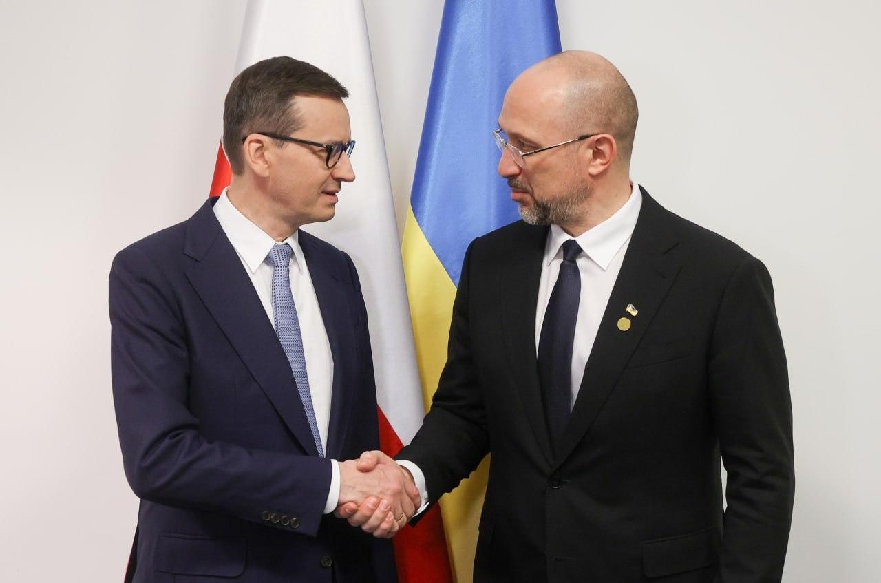Польща допоможе Україні зміцнити обороноздатність