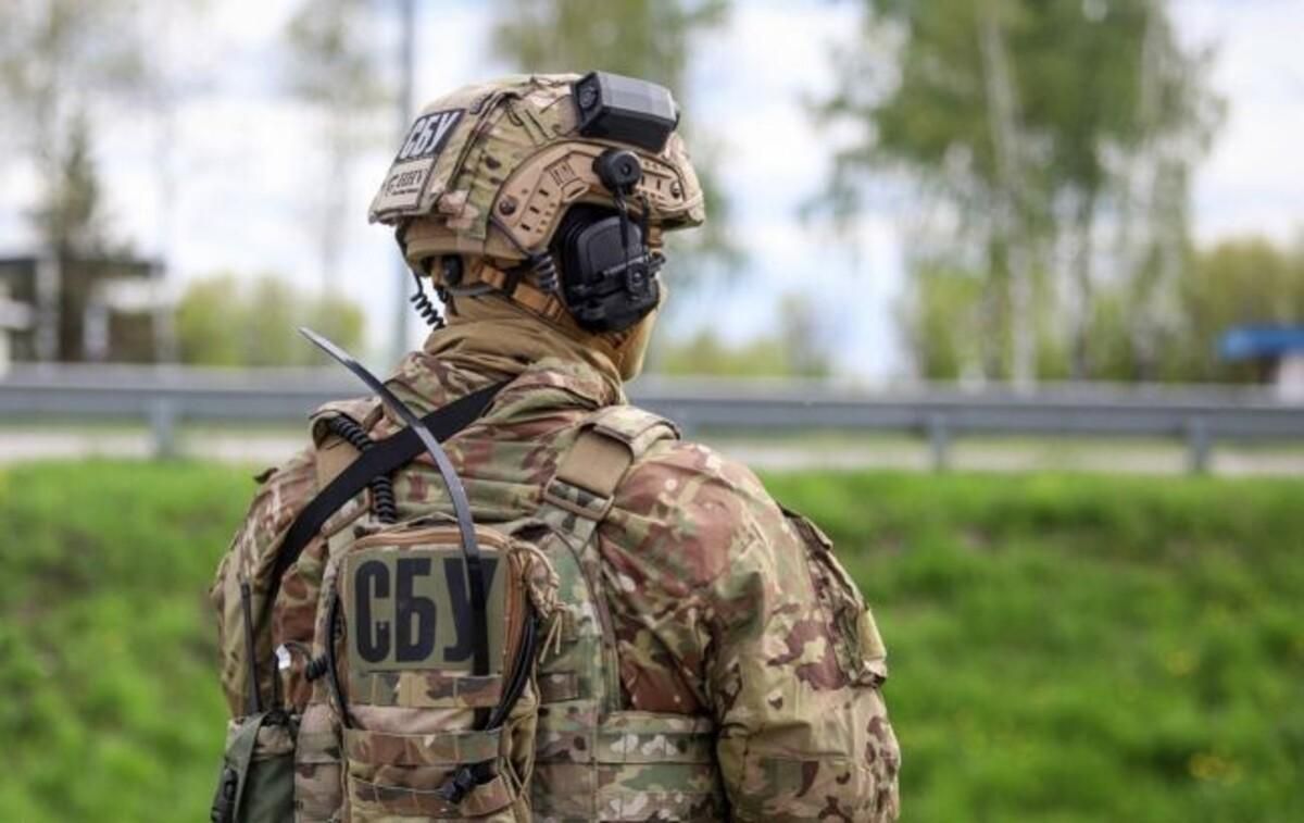 Передавав росіянам секретні дані про військові об'єкти: СБУ викрила майора поліції у Харкові