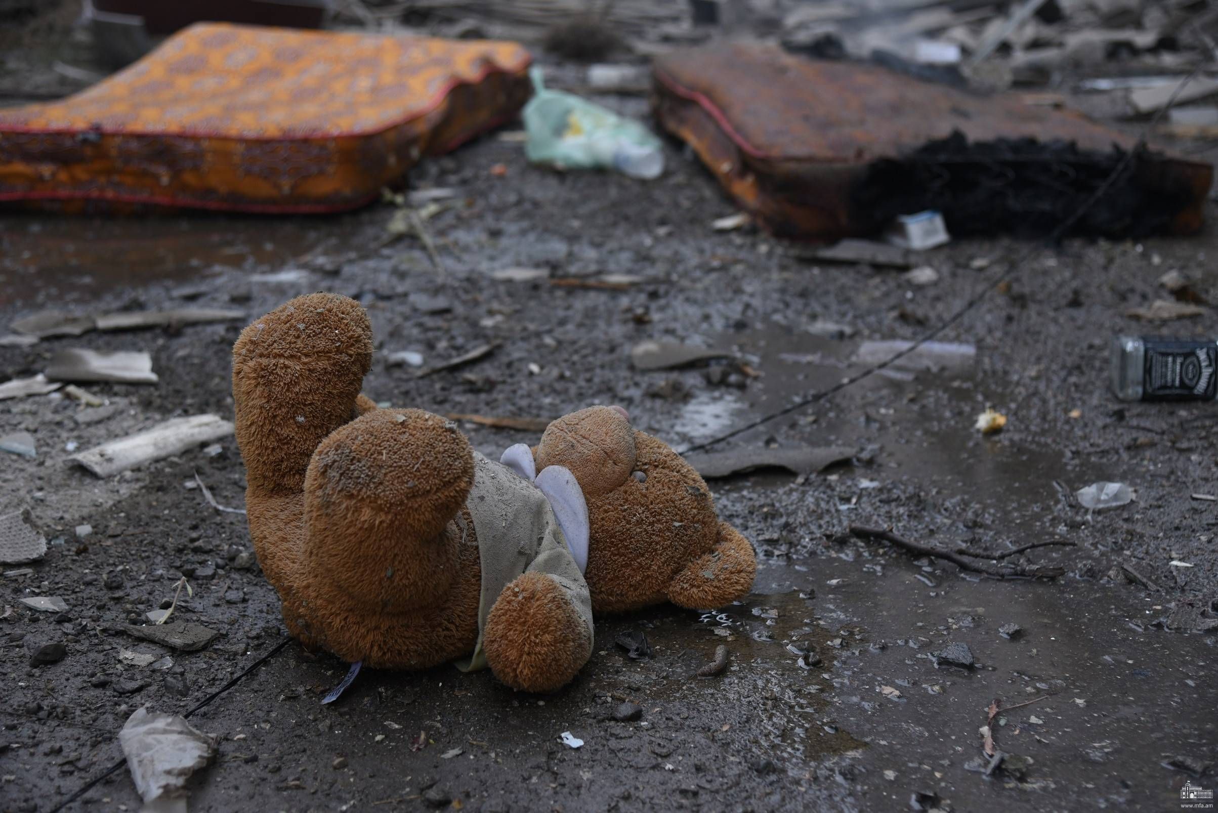 Росіяни вбили уже 223 дитини: кількість поранених зросла до 408
