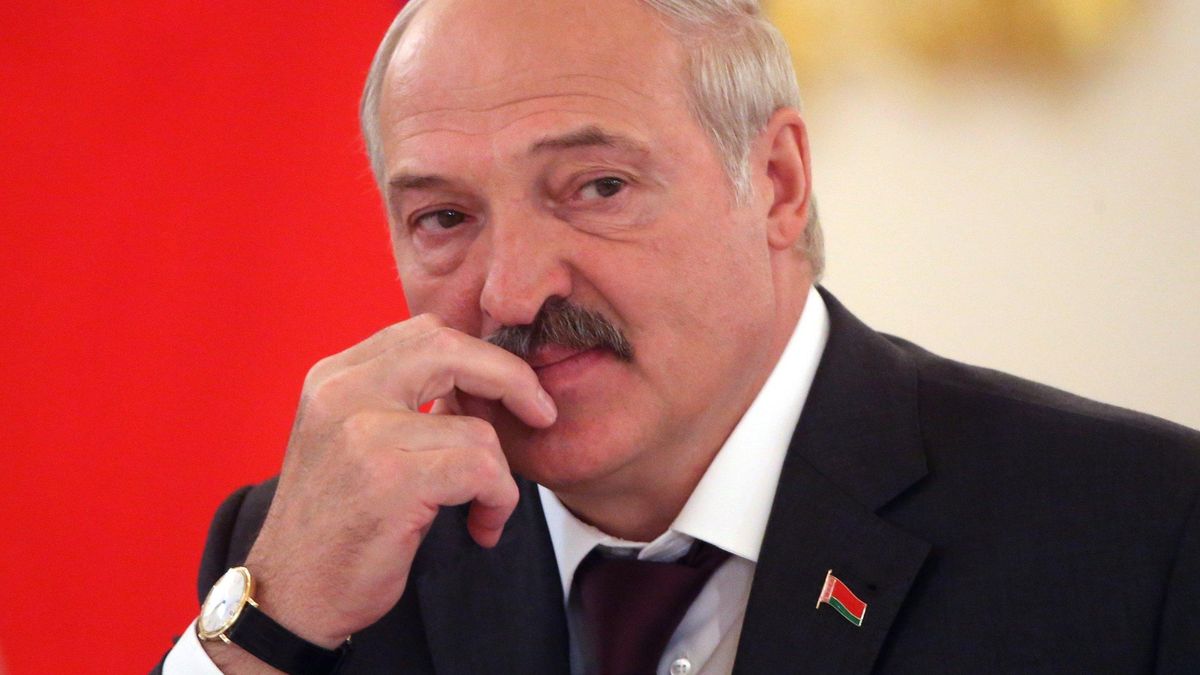 Лукашенко излучает панический страх