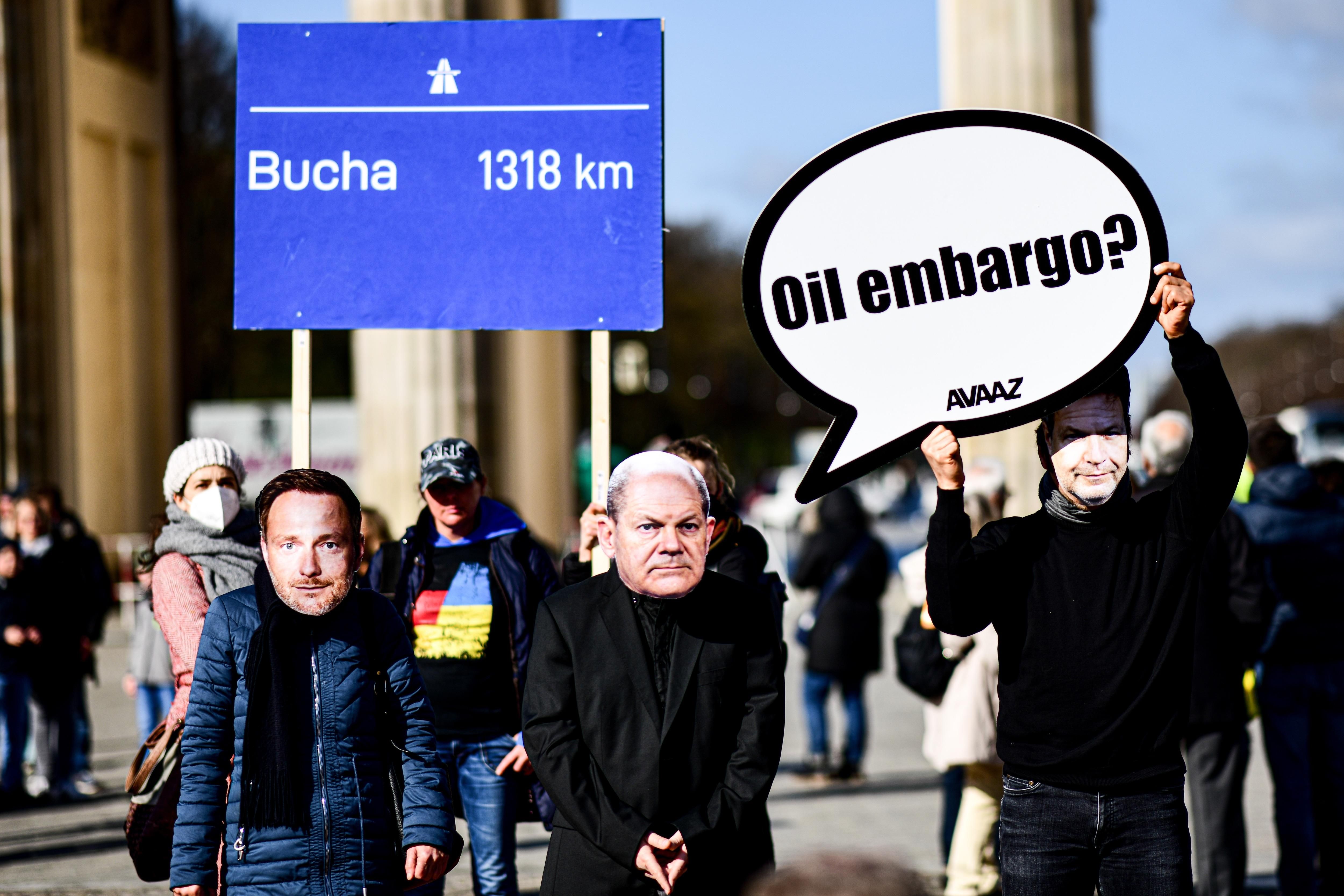 Эмбарго – это ядерная бомба на экономику России, – член Совета Нацбанка Эмбарго – это ядерная бомба на экономику России, – член Совета Нацбанка