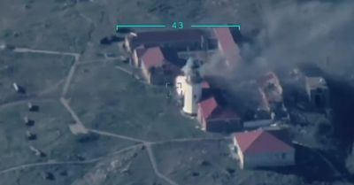 "Чудовий подарунок до свята": у ЗСУ показали відео ударів по росіянах на Зміїному