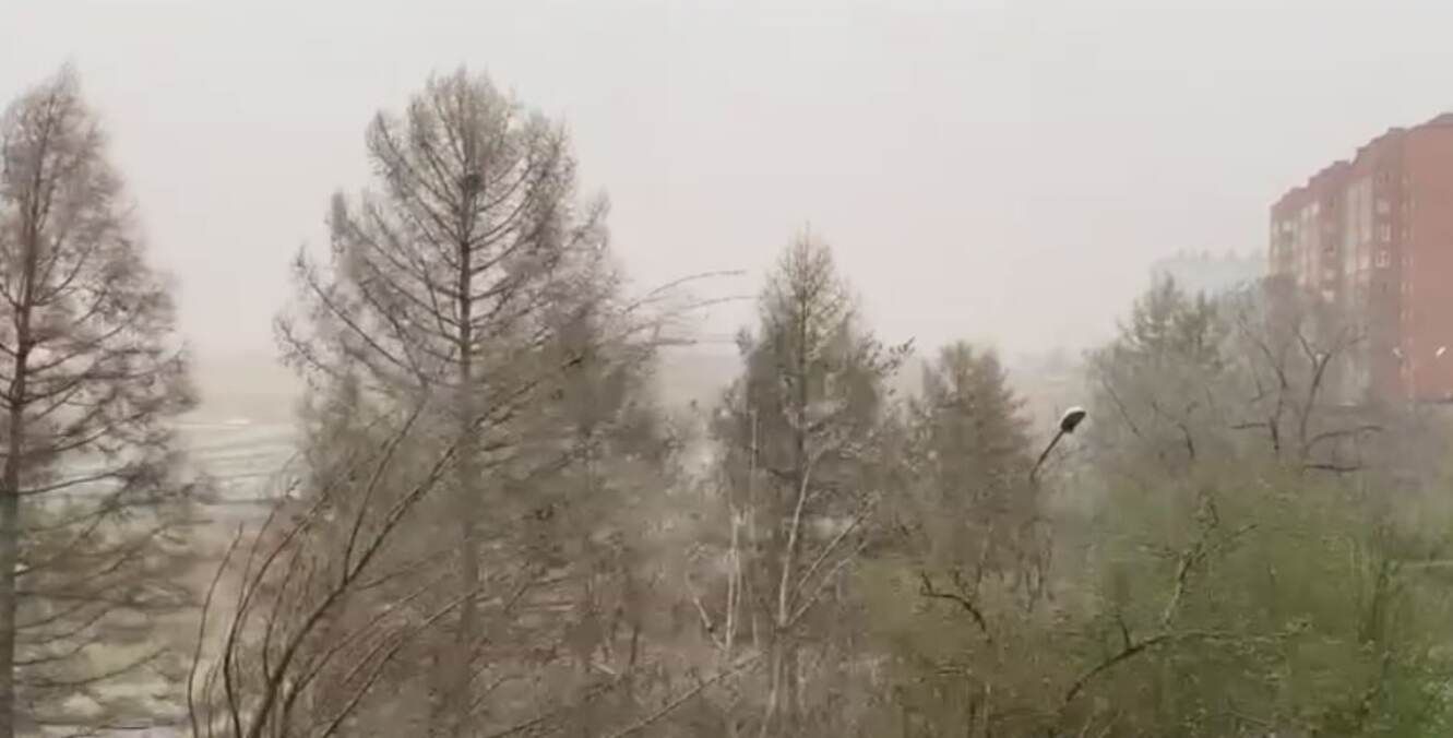 Як у постапокаліптичному кіно Росію продовжують шматувати пилові бурі та пожежі - 24 Канал Як у постапокаліптичному кіно Росію продовжують шматувати пилові бурі та пожежі - 24 Канал