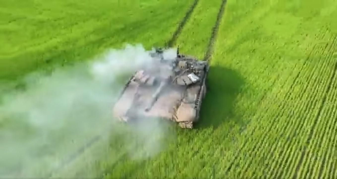 Холодноярівці гарно відсвяткували День піхоти: знищили ворожий Т-72 Холодноярівці гарно відсвяткували День піхоти: знищили ворожий Т-72