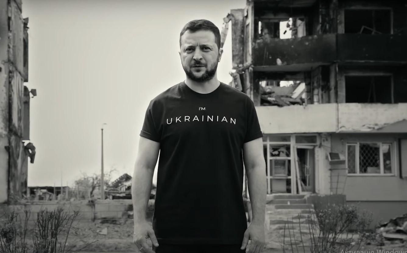 Может ли она нести угрозу для России, – Зеленский записал обращение в разбомбленной Бородянке Может ли она нести угрозу для России, – Зеленский записал обращение в разбомбленной Бородянке