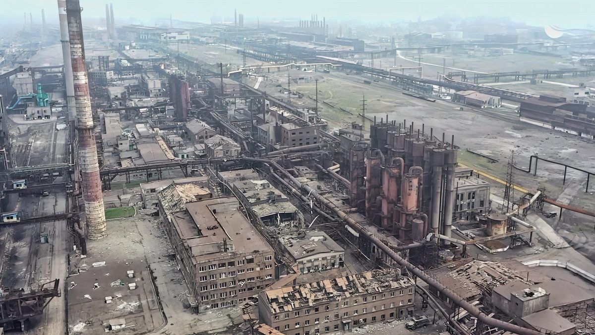 Командир этим занимается, – защитник Мариуполя об эвакуации раненых военных из "Азовстали" Командир этим занимается, – защитник Мариуполя об эвакуации раненых военных из "Азовстали"