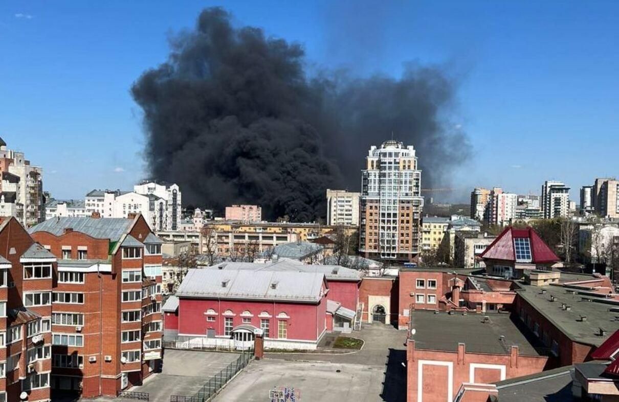 Росія знову у вогні: у Пермі спалахнуло на будівництві авіатехнікуму