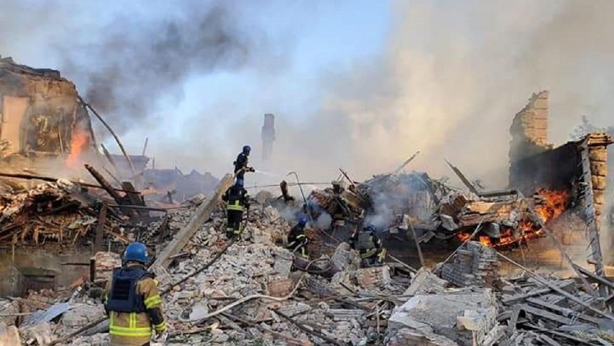 Розібрати завали школи у Білогорівці наразі неможливо: там тривають дуже серйозні бої Розібрати завали школи у Білогорівці наразі неможливо: там тривають дуже серйозні бої