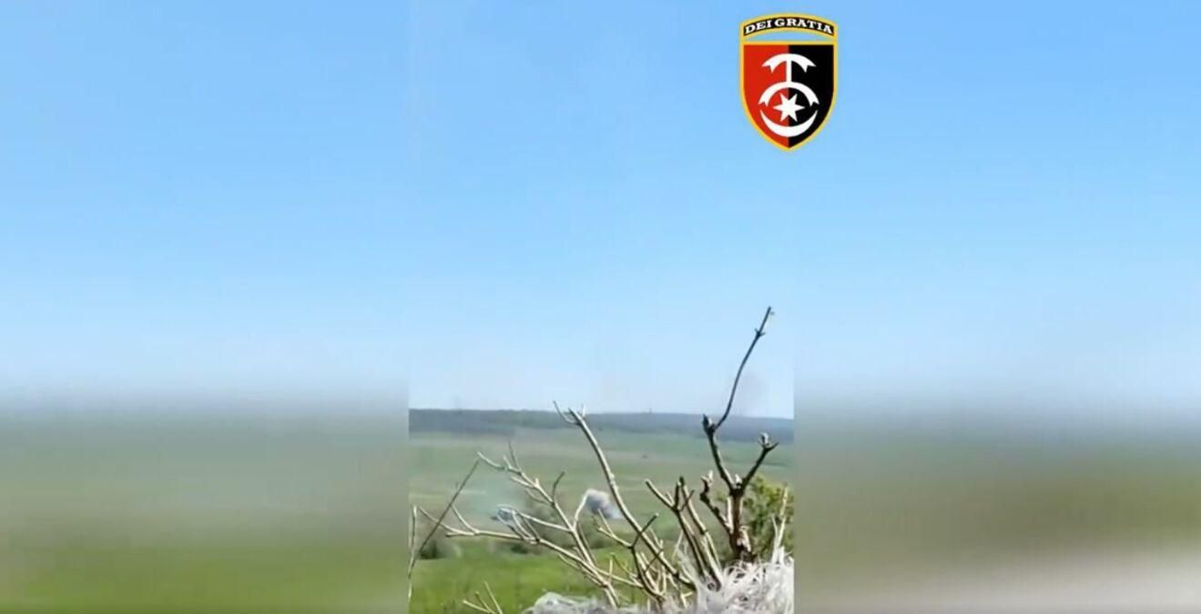 Цього не покажуть на параді: українські захисники вдарили по ворожому танку "Джавеліном" Цього не покажуть на параді: українські захисники вдарили по ворожому танку "Джавеліном"