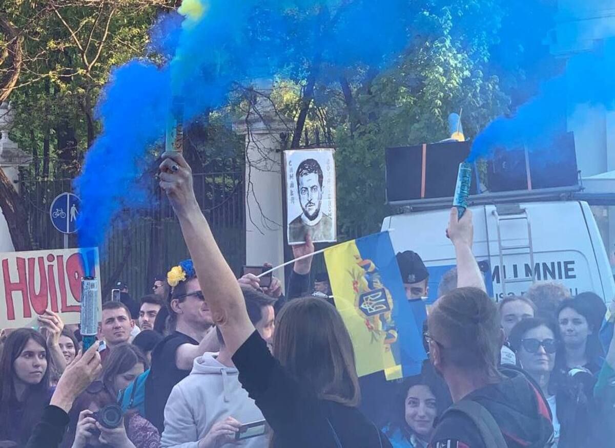 Росіяни боялись підійти: у Варшаві відбулась масштабна акція на підтримку України Росіяни боялись підійти: у Варшаві відбулась масштабна акція на підтримку України