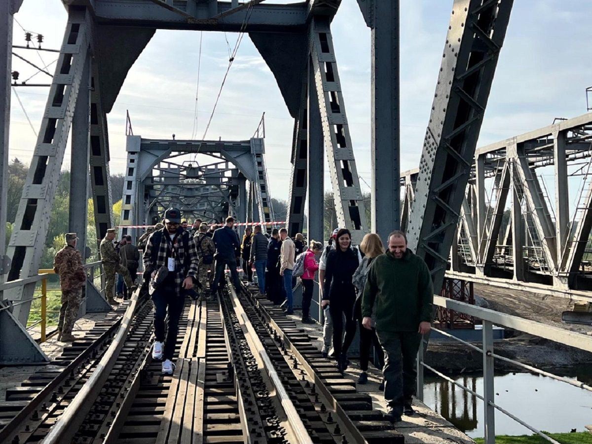 В ОП розповіли про швидкість відновлення деокупованих територій