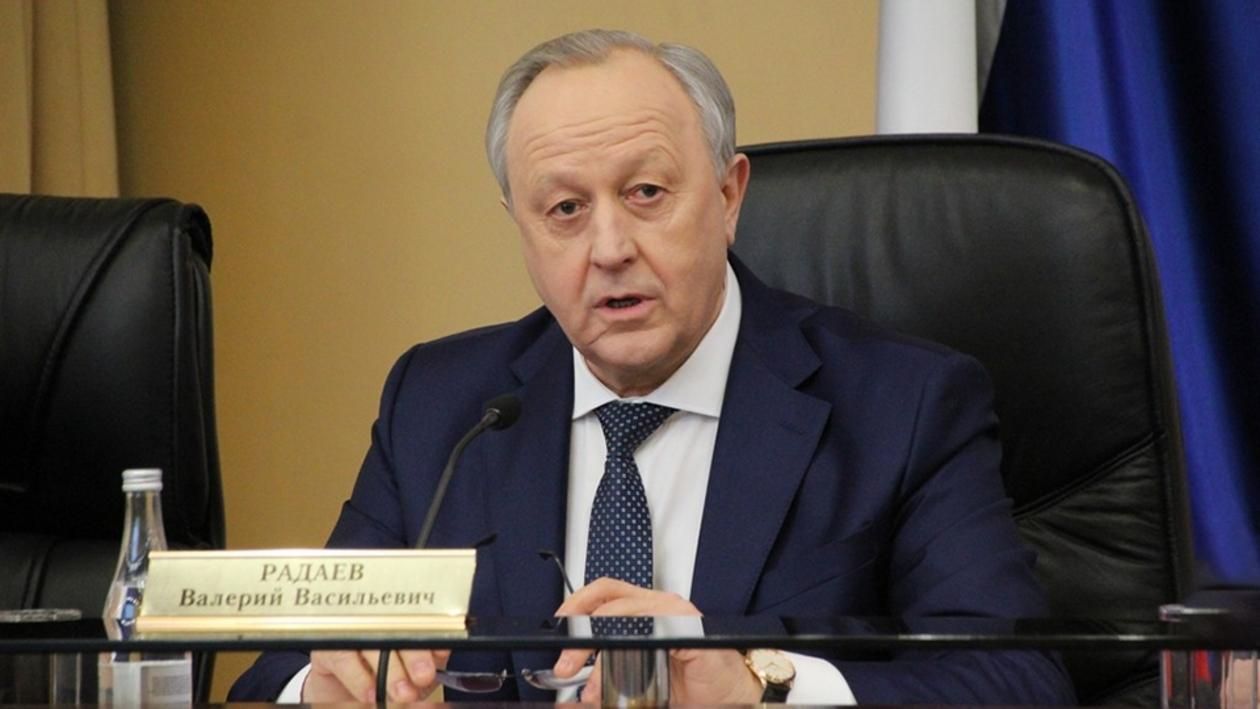 Убегают все: российские губернаторы массово подают в отставку Убегают все: российские губернаторы массово подают в отставку