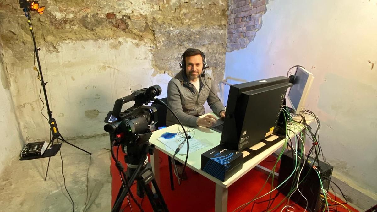 Уперше в історії Євробачення: Тимур Мірошниченко коментуватиме з бомбосховища – промовисті фото