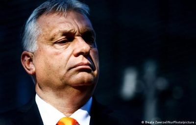 ЄС може надати компенсацію Угорщині за відмову від російської нафти, – Politico