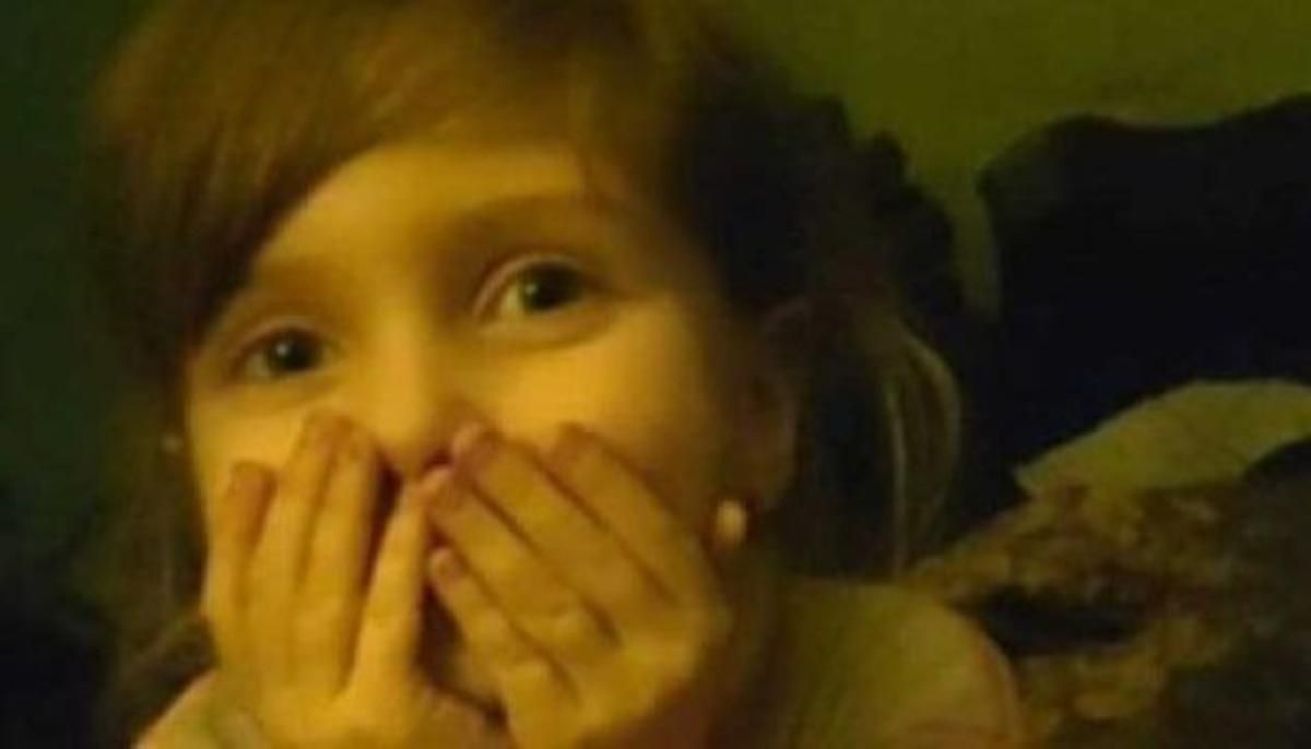 Спасенную из "Азовстали" 4-летнюю Алису уже забрал дядя: девочка ожидает встречи с бабушкой