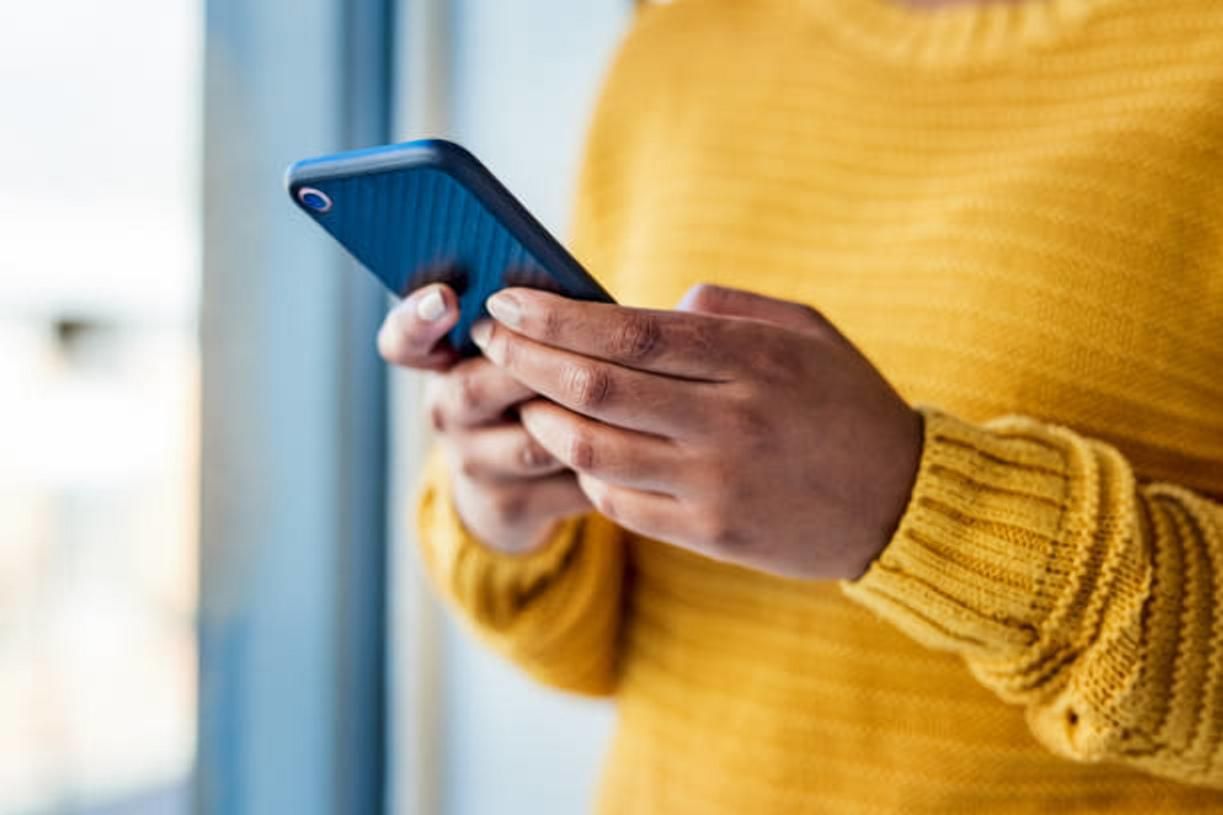 У Херсоні знову зник мобільний зв'язок: не працює Київстар і Vodafone