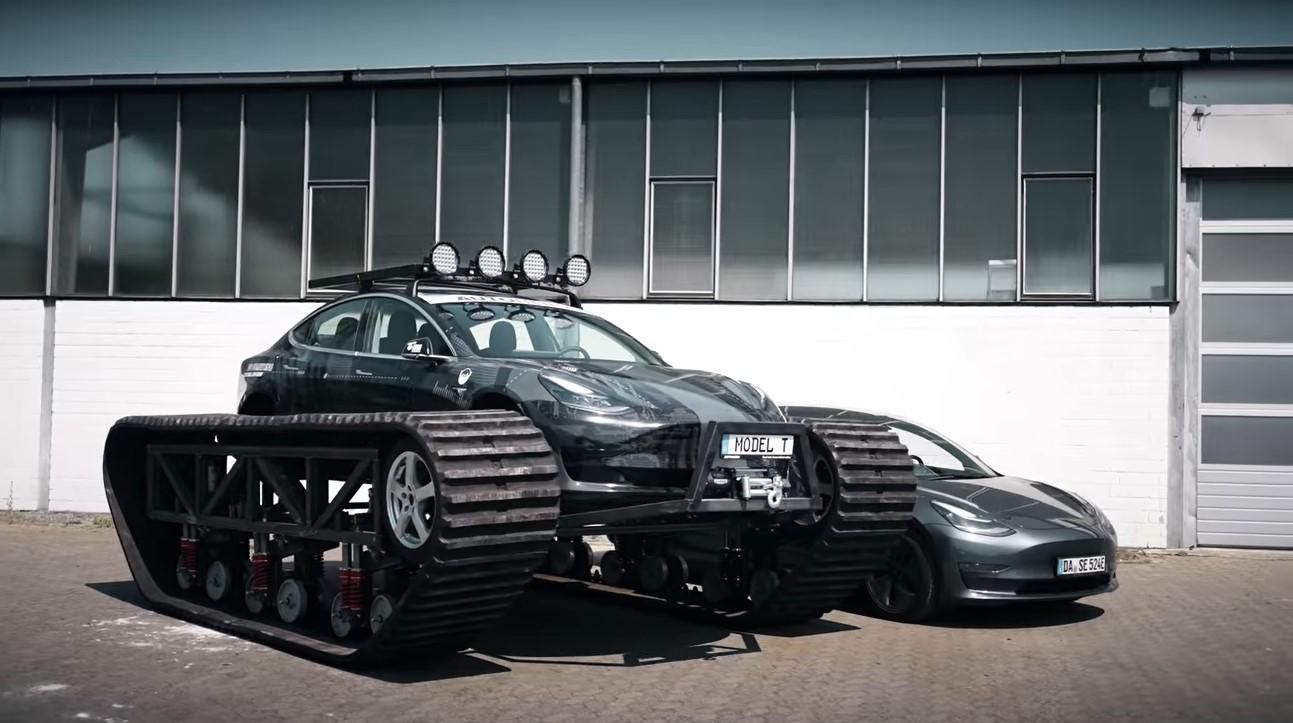 Tesla Model 3 перетворили в гігантський електричний танк - Техно Tesla Model 3 перетворили в гігантський електричний танк - Техно