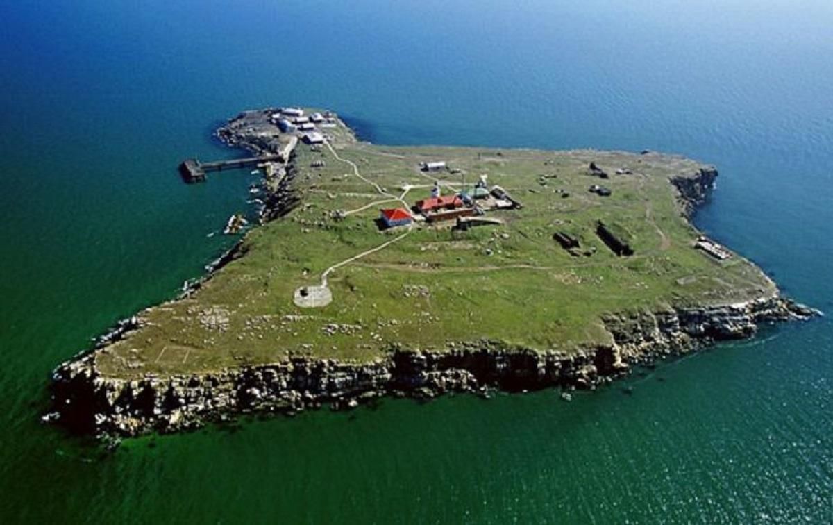 Россияне усиливают систему ПВО на Змеином, – Генштаб Россияне усиливают систему ПВО на Змеином, – Генштаб