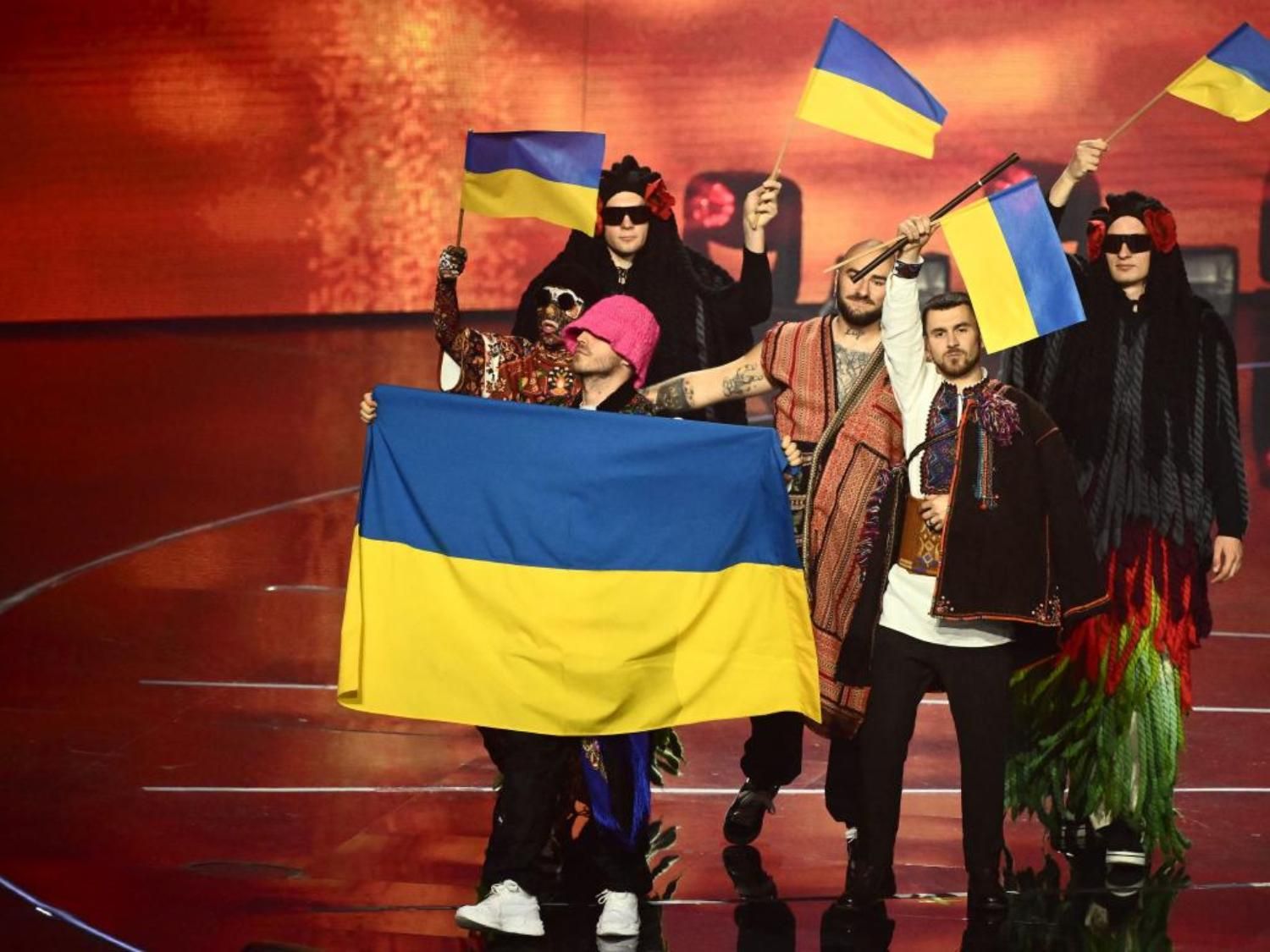 Як реагують українські політики на перемогу Kalush Orchestra на Євробаченні-2022