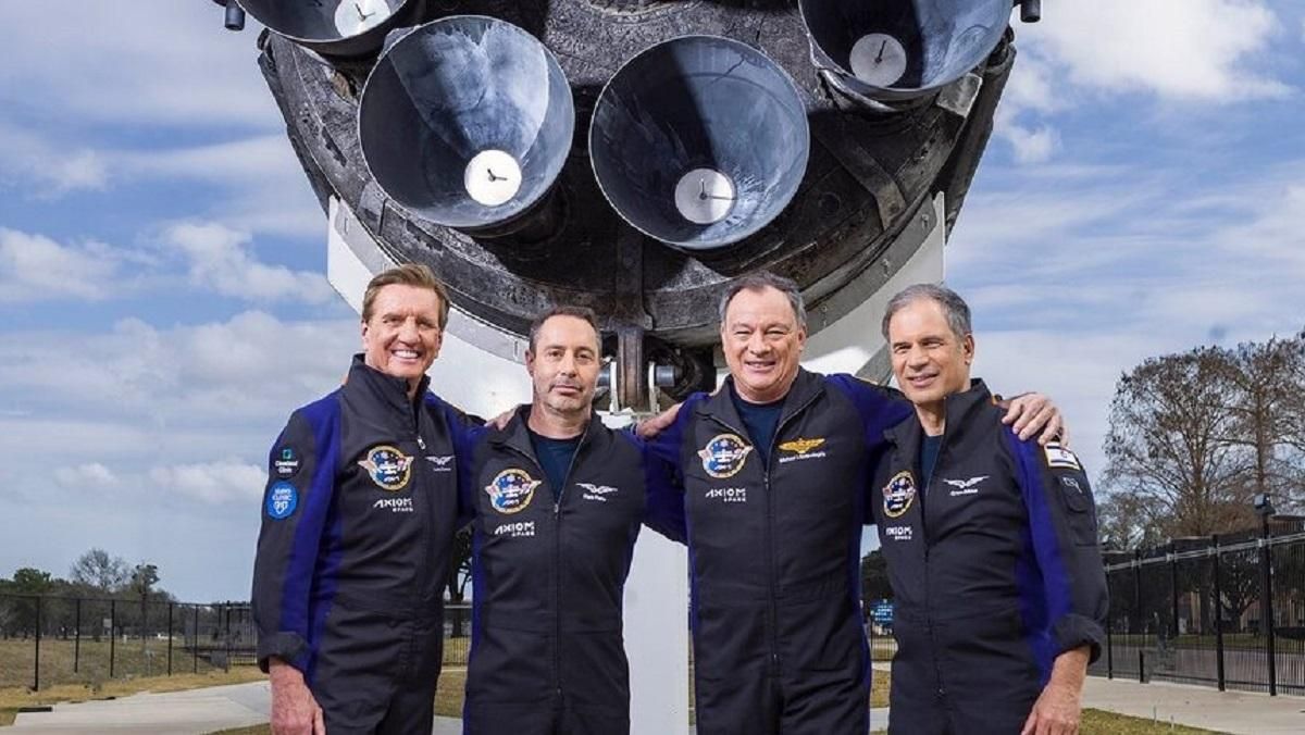 Надто зайняті, щоб насолодитися космосом космічні туристи розповіли, що вони робили на орбіті - Техно Надто зайняті, щоб насолодитися космосом космічні туристи розповіли, що вони робили на орбіті - Техно