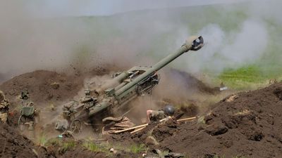 На Донеччині росіяни використовують весь арсенал: руйнують окопи і хочуть виснажити ЗСУ