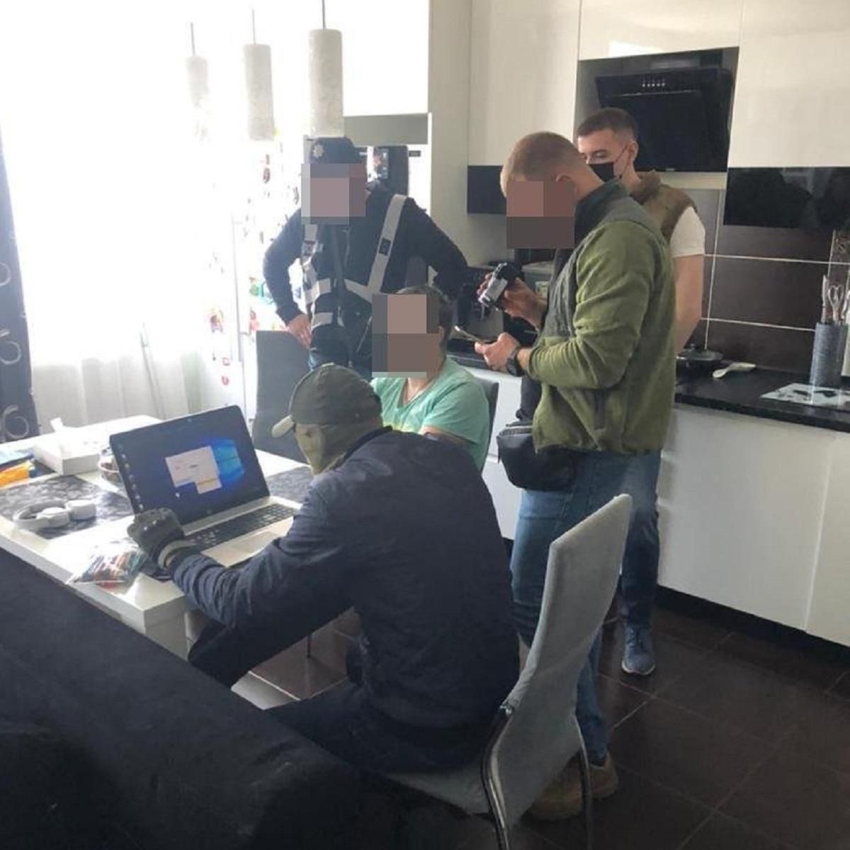 Двох айтішників підозрюють у співпраці з російськими окупантами Двох айтішників підозрюють у співпраці з російськими окупантами