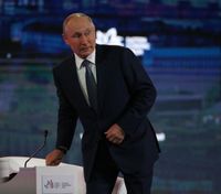 В России начали отбеливать Путина: в провале войны виноваты "бояре"