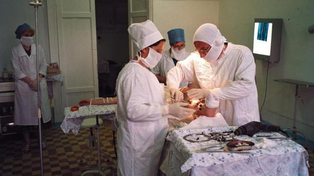 Шприци використовуватимуть двічі: на Росію насувається страшенна медична криза