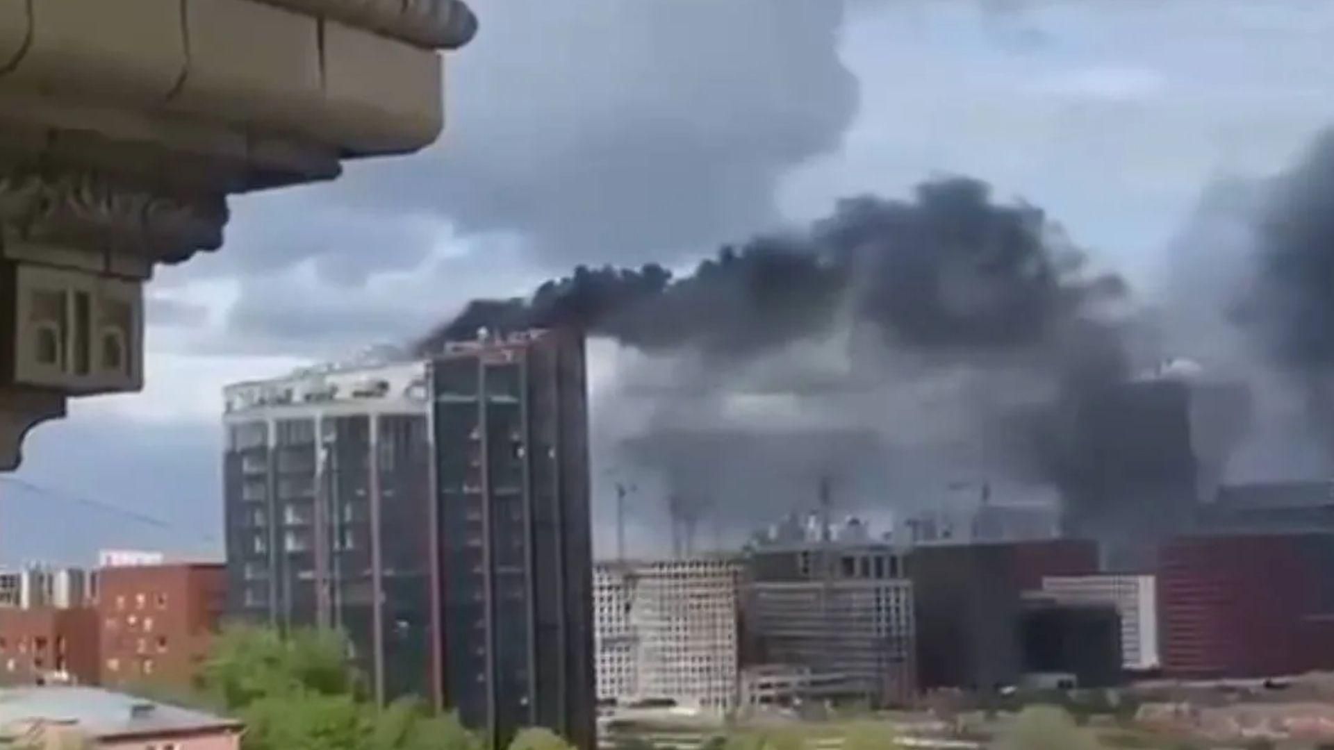 У Москві знову палало: горів величезний бізнес-центр – відео пожежі