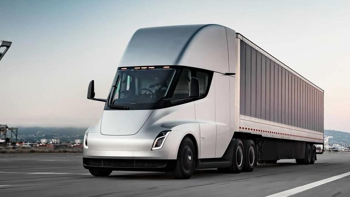 Електричні вантажівки Tesla Semi вже готові  компанія починає приймати замовлення - Техно