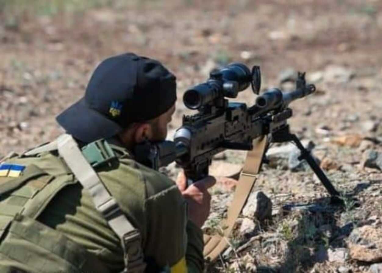 Росіяни облаштовують додаткові вогневі позиції й захисні споруди біля кордону з Україною Росіяни облаштовують додаткові вогневі позиції й захисні споруди біля кордону з Україною