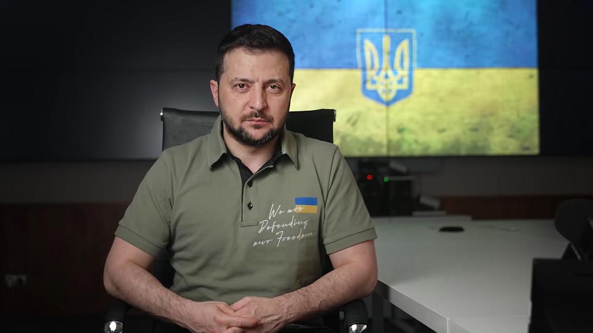 Лазерное оружие россиян и продление военного положения: Зеленский обратился к украинцам Лазерное оружие россиян и продление военного положения: Зеленский обратился к украинцам