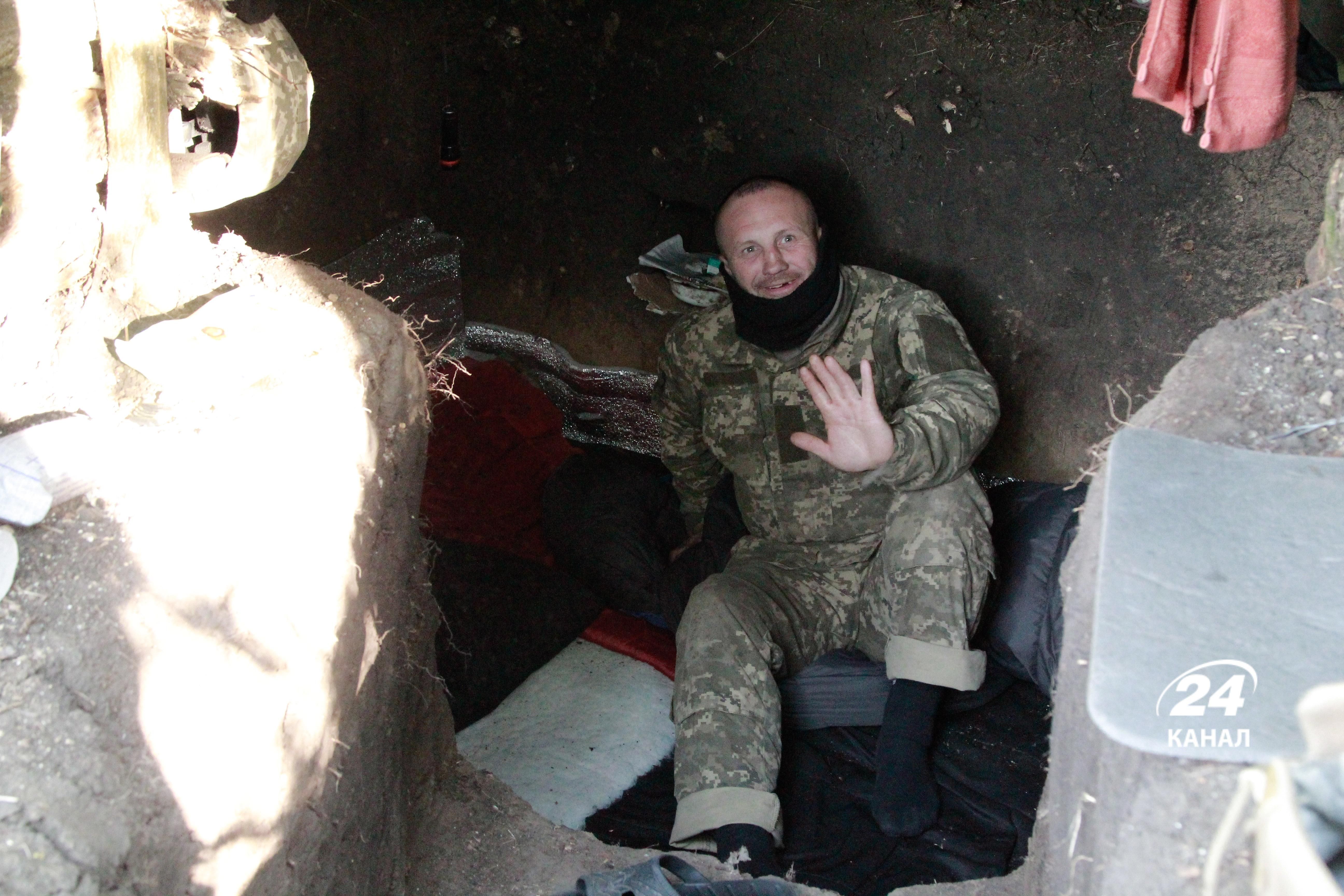 Здесь было абсолютно все, эта война – не игрушка, – как живут бойцы 128-й бригады на передовой Здесь было абсолютно все, эта война – не игрушка, – как живут бойцы 128-й бригады на передовой