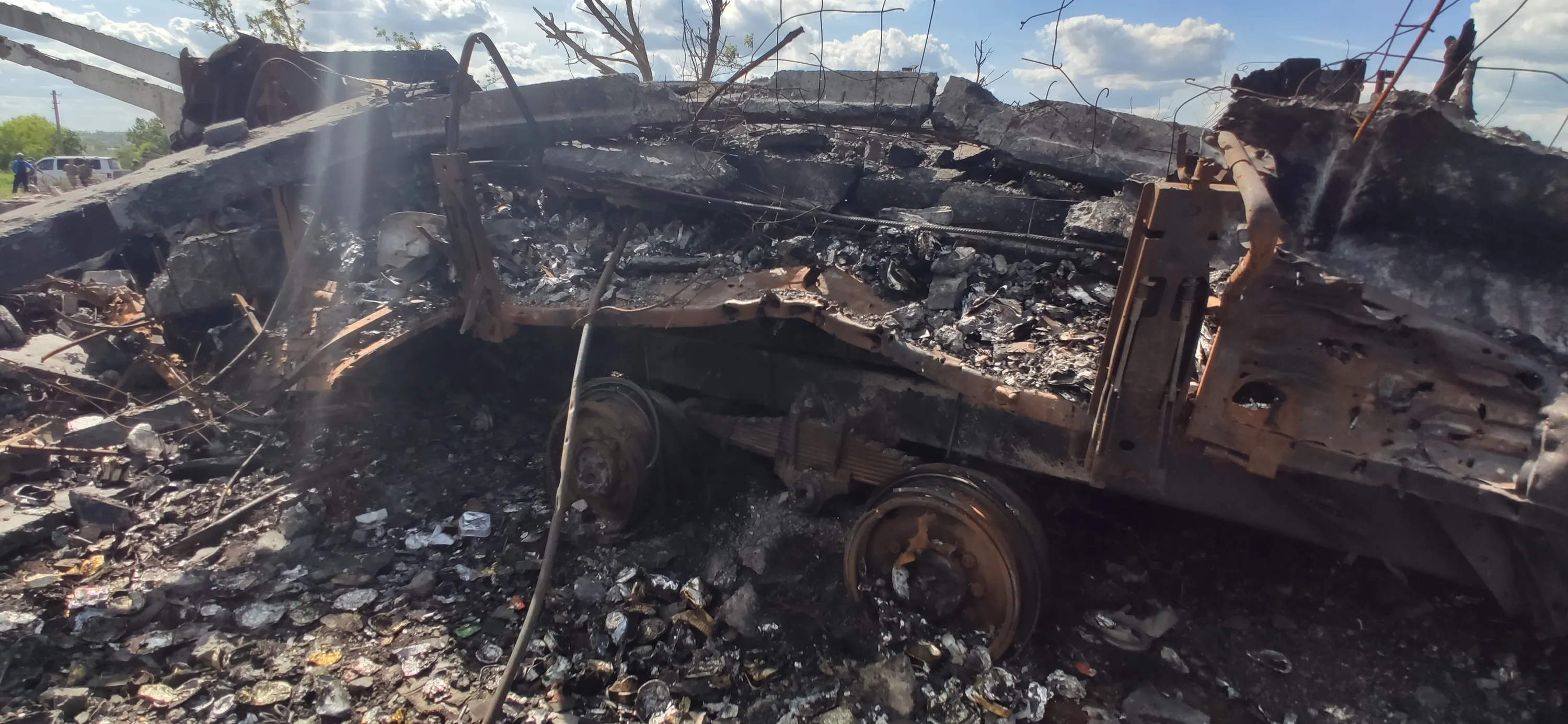 Місце, де зберігалась зброя, що обстрілювала Харків Місце, де зберігалась зброя, що обстрілювала Харків