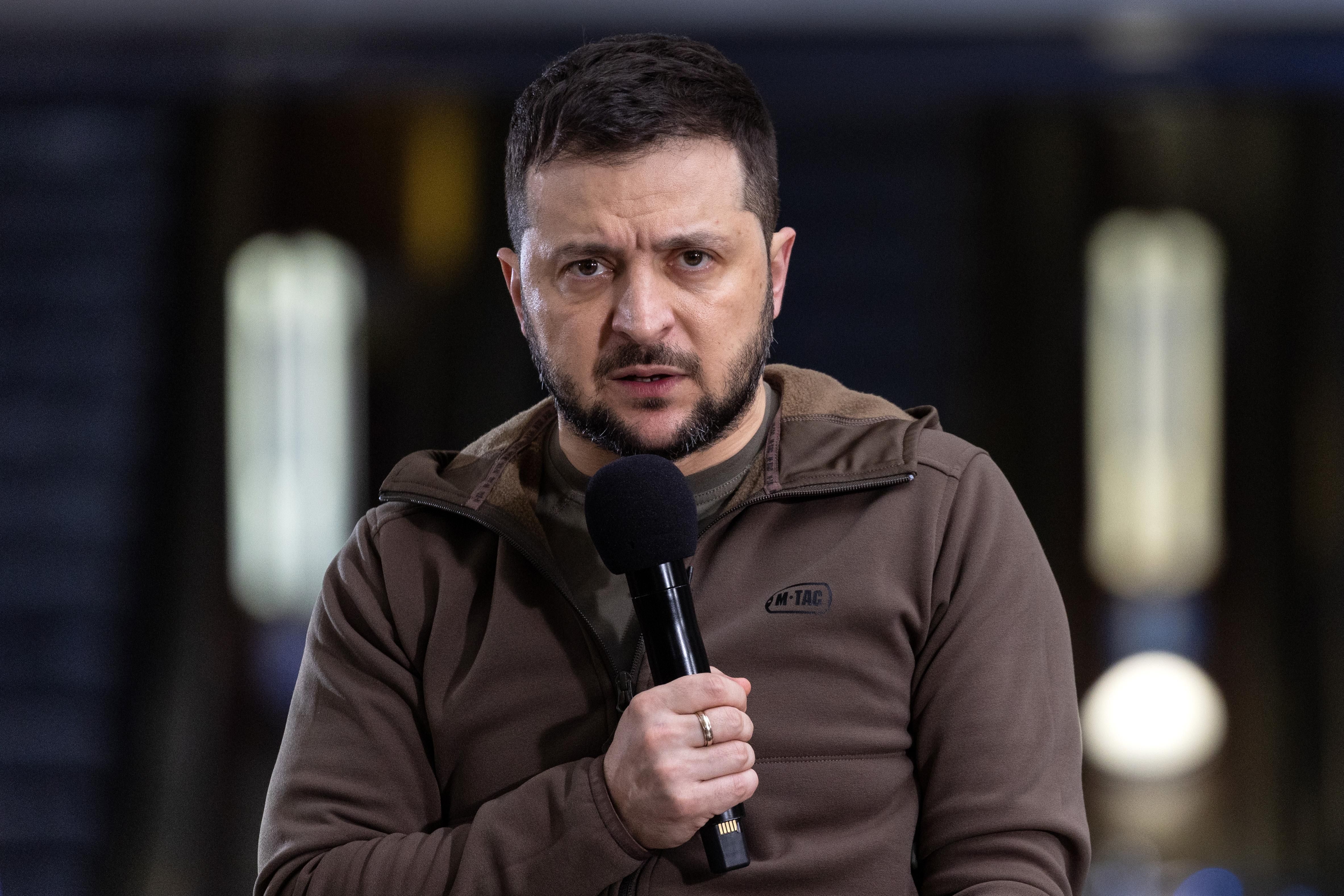 Победа будет в бою, а концовка – в дипломатии, – Зеленский об окончании войны Победа будет в бою, а концовка – в дипломатии, – Зеленский об окончании войны