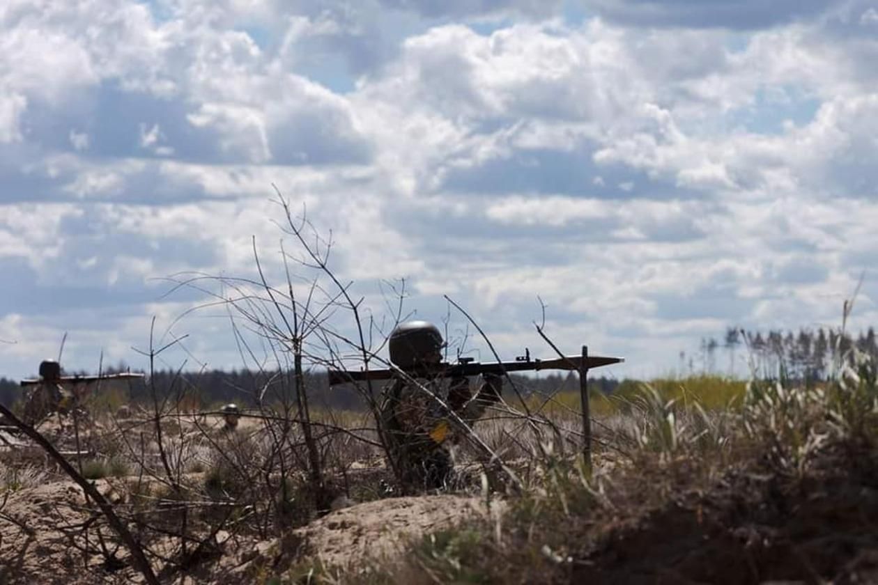 Окупанти активізували розвідку повітрям на Запоріжжі і переміщують колони технік