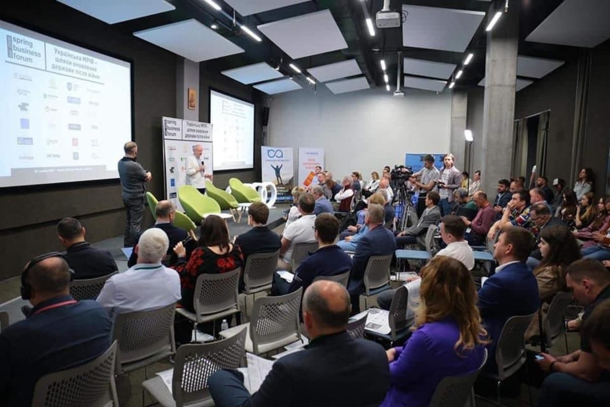Можливості для повоєнного відновлення: у Львові відбувся Весняний діловий форум Можливості для повоєнного відновлення: у Львові відбувся Весняний діловий форум