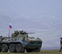 На Донецькому напрямку противник намагається прорвати оборону ЗСУ: залучає всю можливу зброю