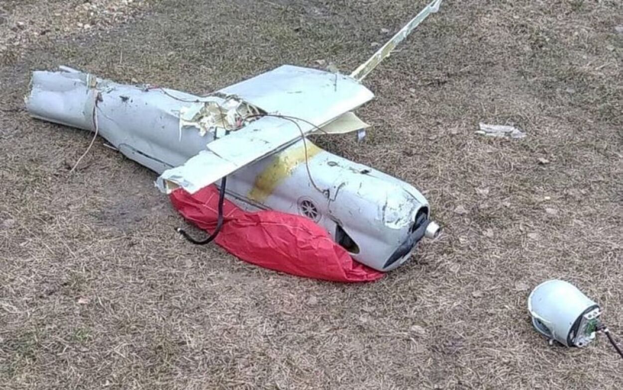 На Юге ВСУ за сутки уничтожили вражеские "Орлан" и летевшую на Одесщину ракету На Юге ВСУ за сутки уничтожили вражеские "Орлан" и летевшую на Одесщину ракету