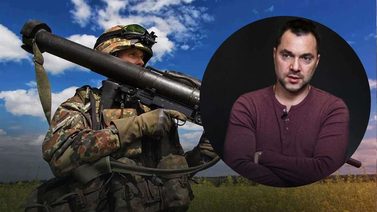 Если переговоры с Россией провалятся, Украина будет забирать Донбасс военным путем, – Арестович Если переговоры с Россией провалятся, Украина будет забирать Донбасс военным путем, – Арестович