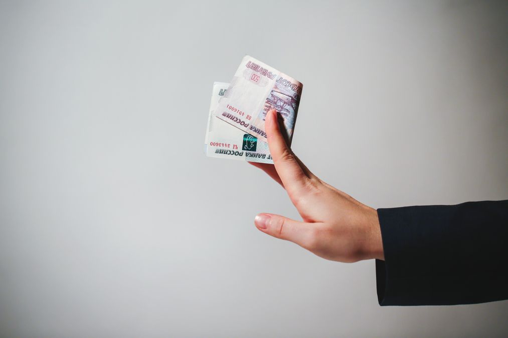 Російський рубль стає "фантиком"