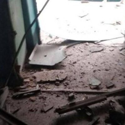 В Энергодаре неизвестные "передали привет" гауляйтеру и взорвали дверь подъезда: он в больнице