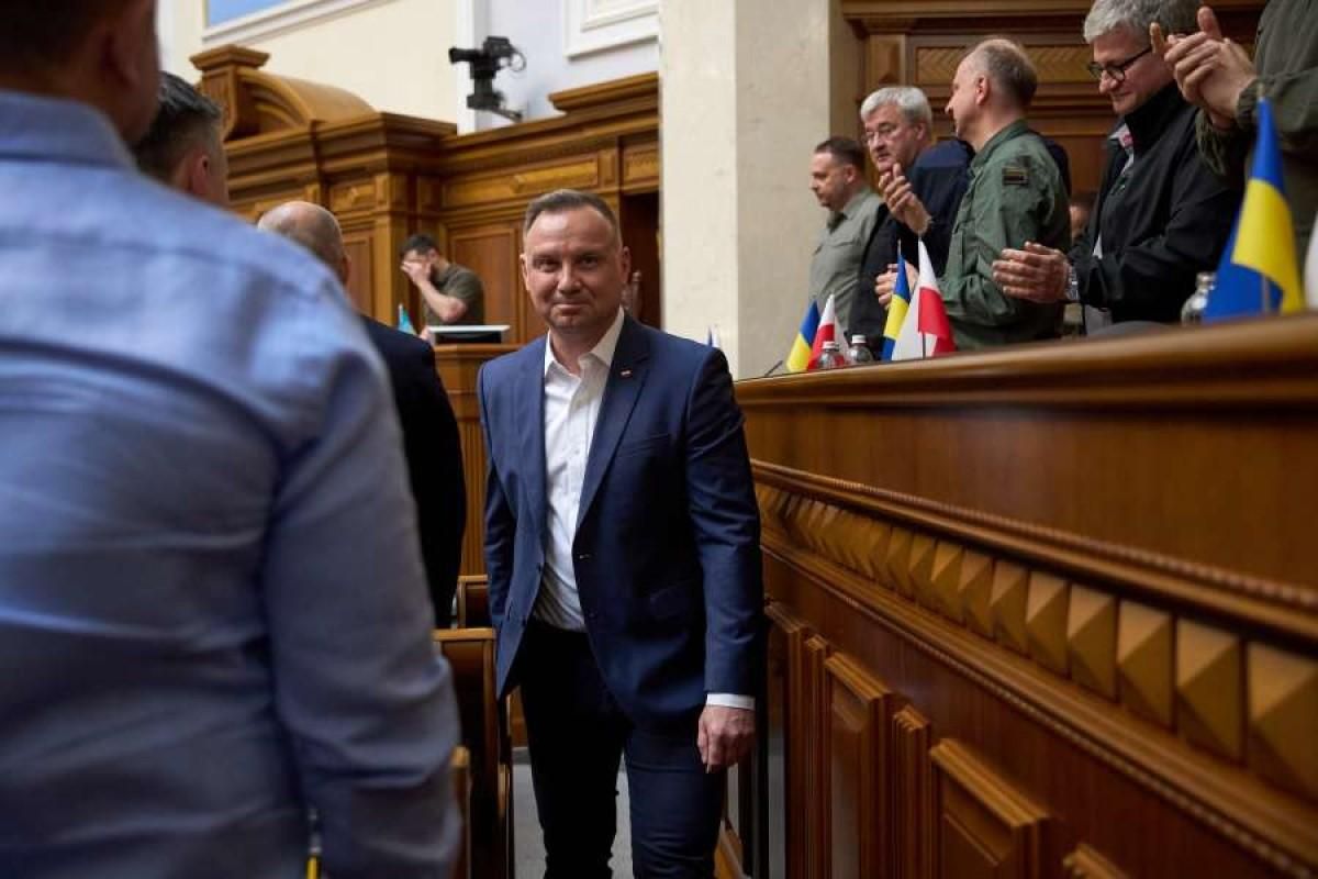 Польща дала Україні танки, БТРи, ППО, амуніцію та інше озброєння на 2 мільярди доларів, – Дуда Польща дала Україні танки, БТРи, ППО, амуніцію та інше озброєння на 2 мільярди доларів, – Дуда