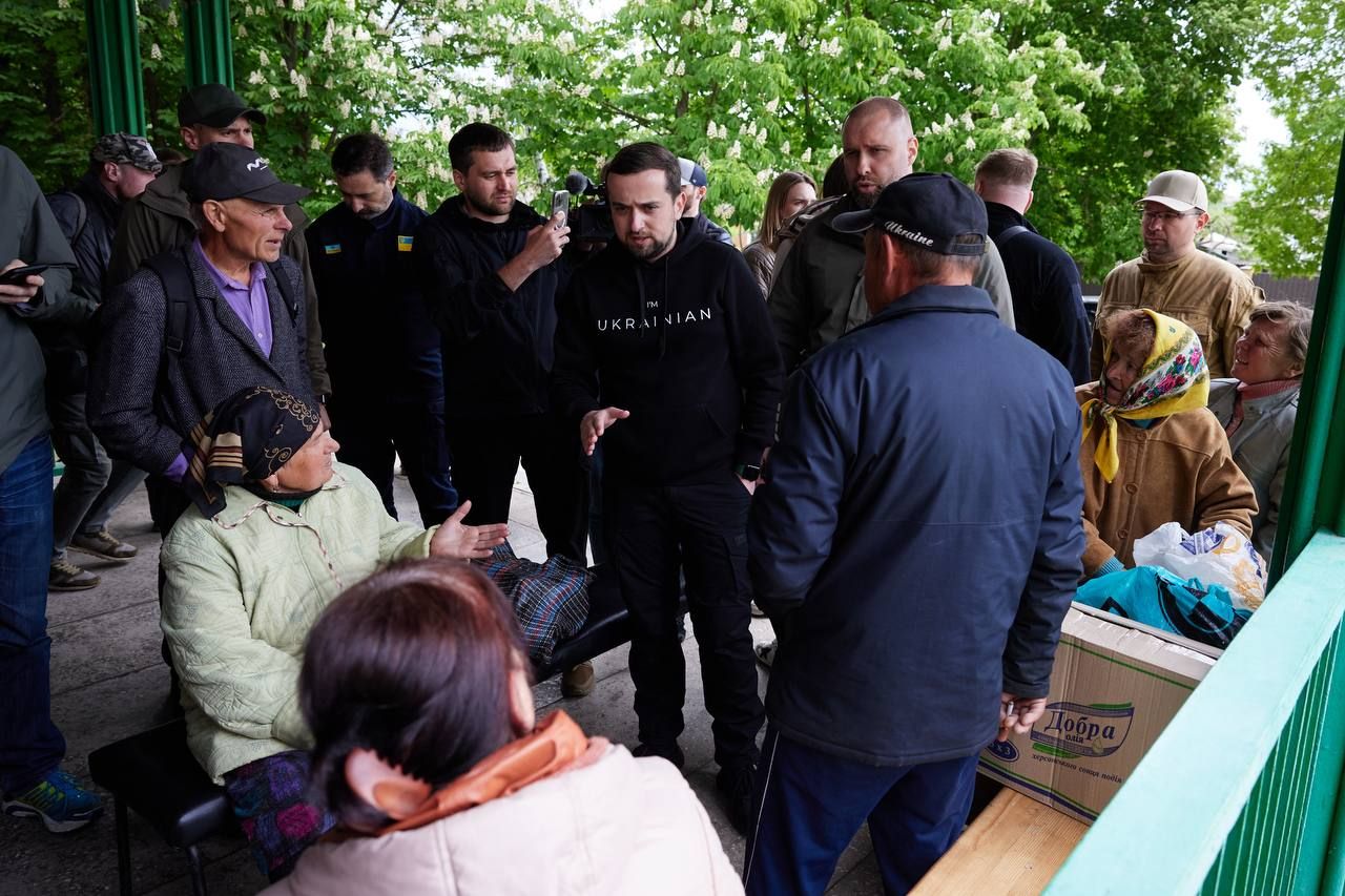В освобожденной от оккупантов Малой Рогани люди получили пенсии: сразу за несколько месяцев В освобожденной от оккупантов Малой Рогани люди получили пенсии: сразу за несколько месяцев