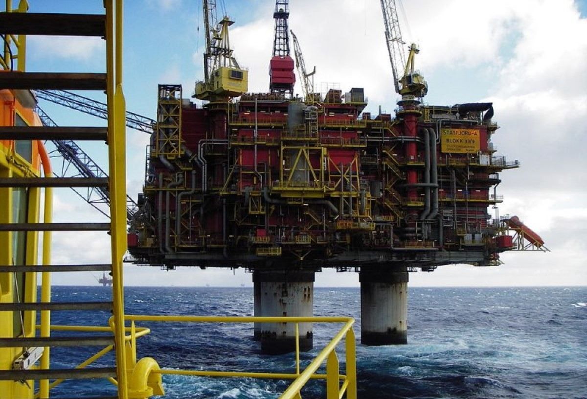 В Польше призвали Норвегию поделиться сверхдоходом от подорожания нефти и газа В Польше призвали Норвегию поделиться сверхдоходом от подорожания нефти и газа